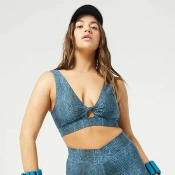 L*Space Printed Do The Twist Bra, let's croc about it - Picture 3 of 7